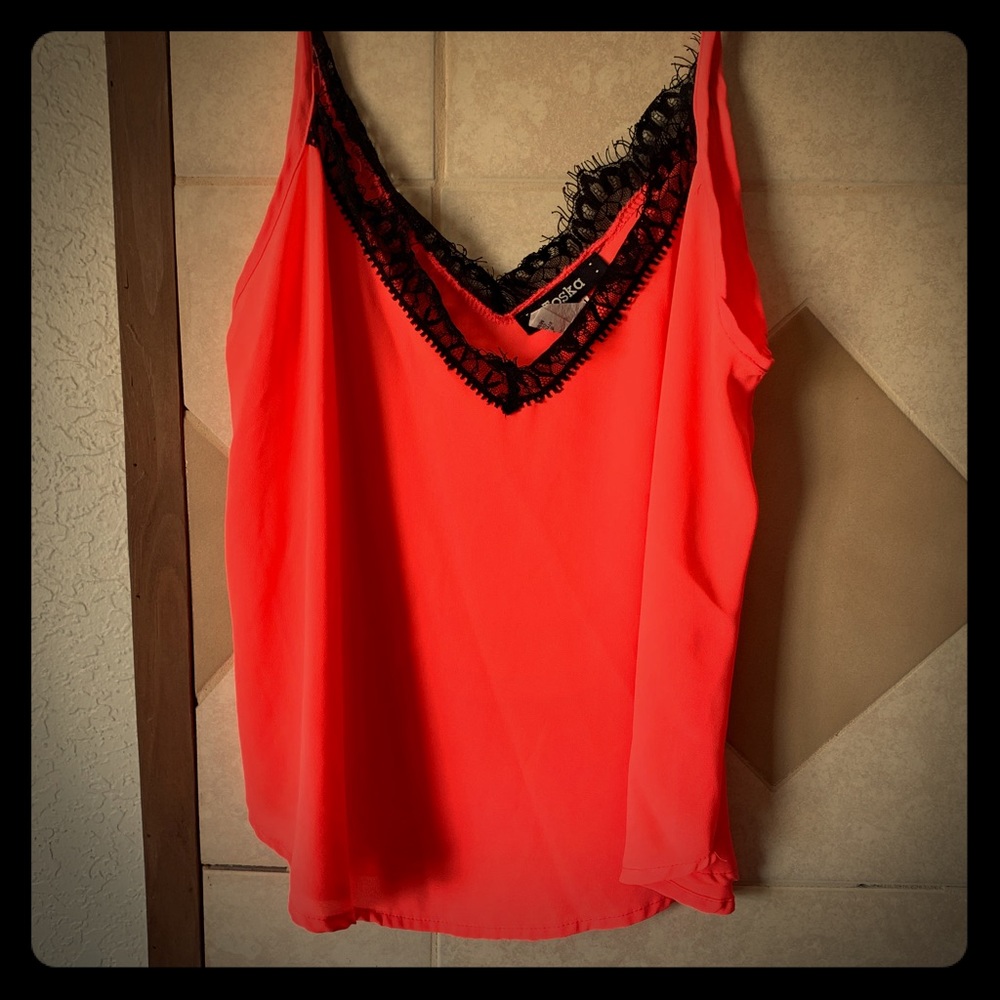 Woman’s tank top